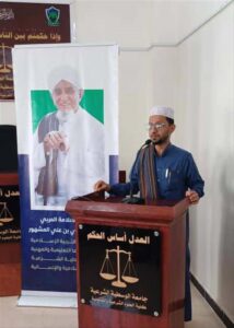 اخبار عدن – رئيس مؤسسة الصفوة يشارك في افتتاح المحكمة التجريبية والمكتبة العلمية والمختبر