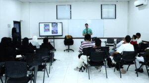 اخبار عدن – فريق القطيبي شلن ينظم حملة توعوية في الجامعة الألمانية لتعزيز الثقافة المالية ور