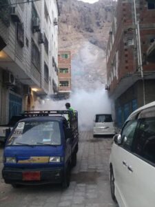 اخبار عدن – مسؤول صحة البيئة في بصيرة يطلب من المواطنين إغلاق خزانات المياه للحد من تسربها