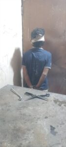 اخبار وردت الآن – السلطات في لودر تقبض على لص الأسلاك أثناء تواجده في محطة الكهرباء!