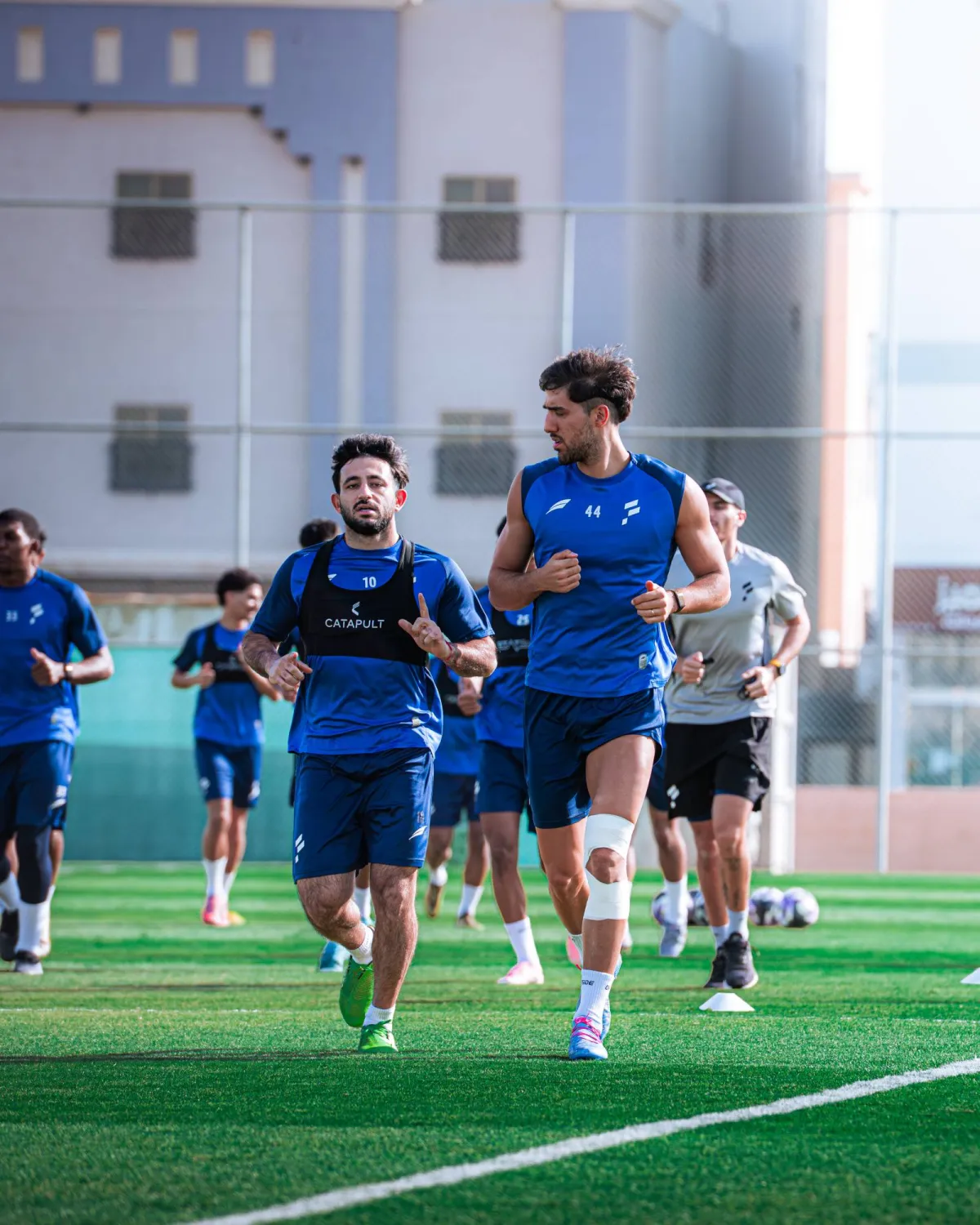 الدوري السعودي: الهلال لملاحقة النصر من شباك الفتح