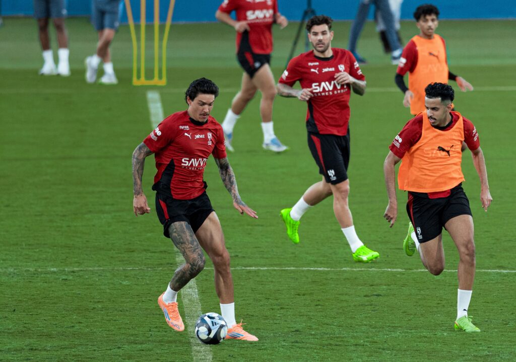 الهلال يراقب جاهزية داروين نونيز قبل مواجهة الفتح – كورة بريك