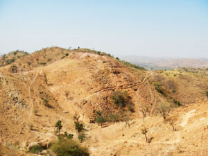 تقرير: مواقع المعادن في شرق أفريقيا تواجه التعدين غير القانوني