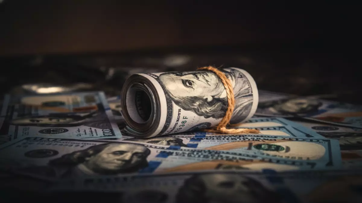 «استقرار نقدي نادر في اليمن» أسعار الدولار والريال السعودي تثبت عند 1630 و428 - الآن نيوز