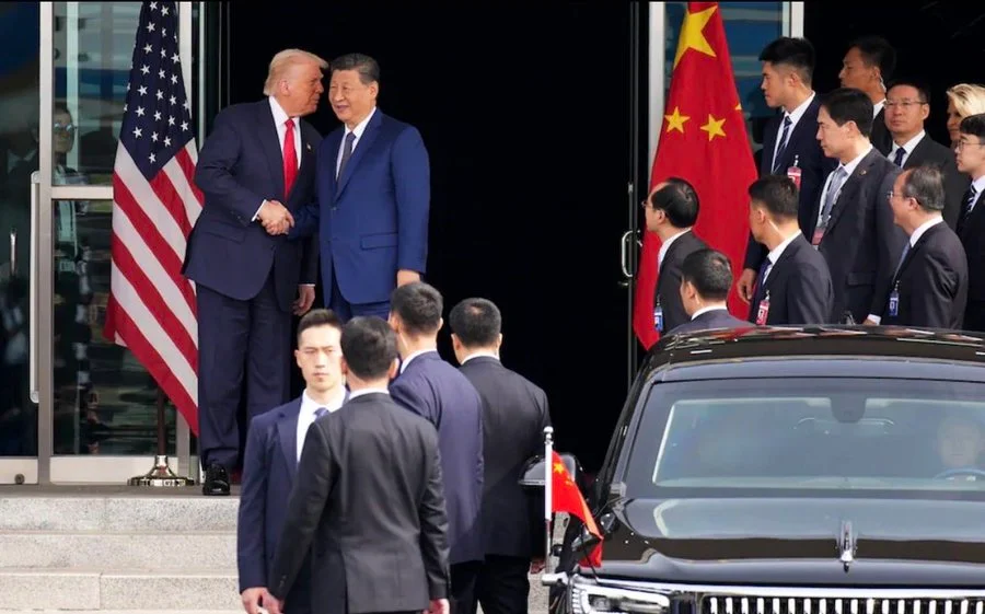 خطوة لتخفيف التوترات البحرية واشنطن تؤجل رسوم الموانئ على السفن