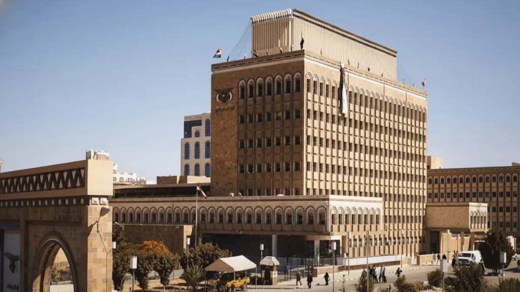 رسمي: أسعار الصرف اليمنية تتجمد للمرة الثانية... الدولار 530.50 والسعودي 140