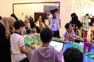 عدن: تألق ملحوظ لطلاب مدارس سماء عدن النموذجية في مهرجان الموهوبين للأطفال