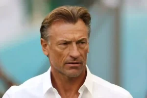 “نادي الهلال” يصدم المشجعين.. تفاصيل مثيرة تثير حملة كبيرة ضد رينارد!