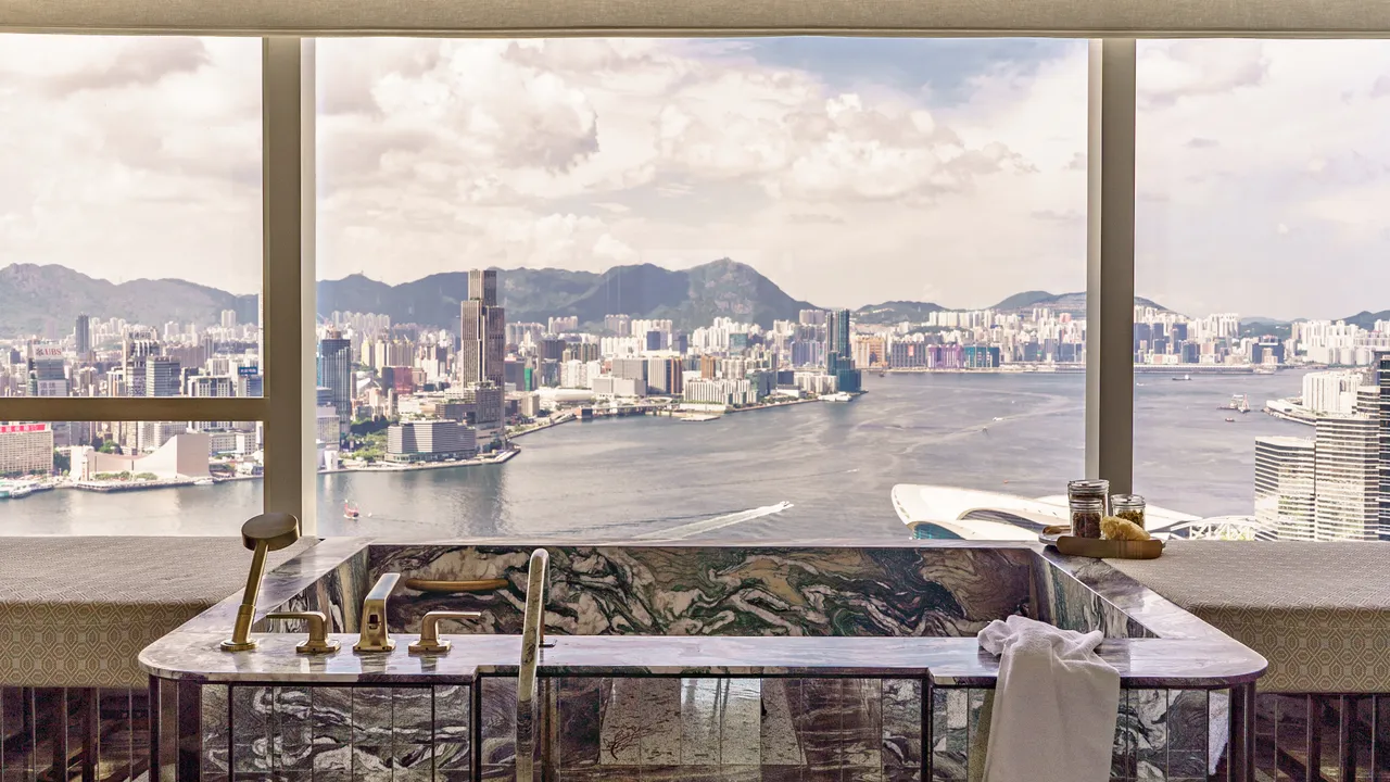 أفضل 17 فندقاً ومنتجعاً في آسيا 2026 وفقاً لآراء محررينا