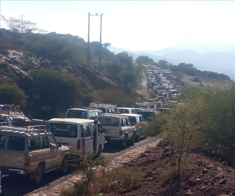 انطلاق موكب جماهيري من الضالع باتجاه عدن للمشاركة في اعتصام ساحة العروض