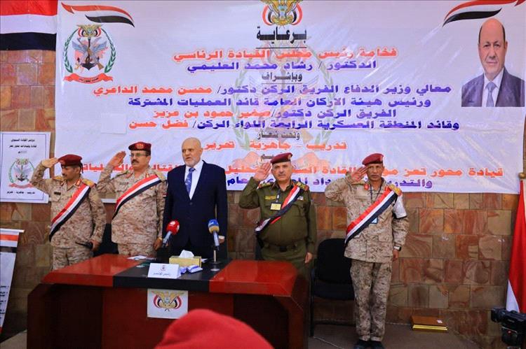 قيادة محور تعز تدشن مؤتمرها السنوي لتقييم الأداء وتعزيز الجاهزية القتالية