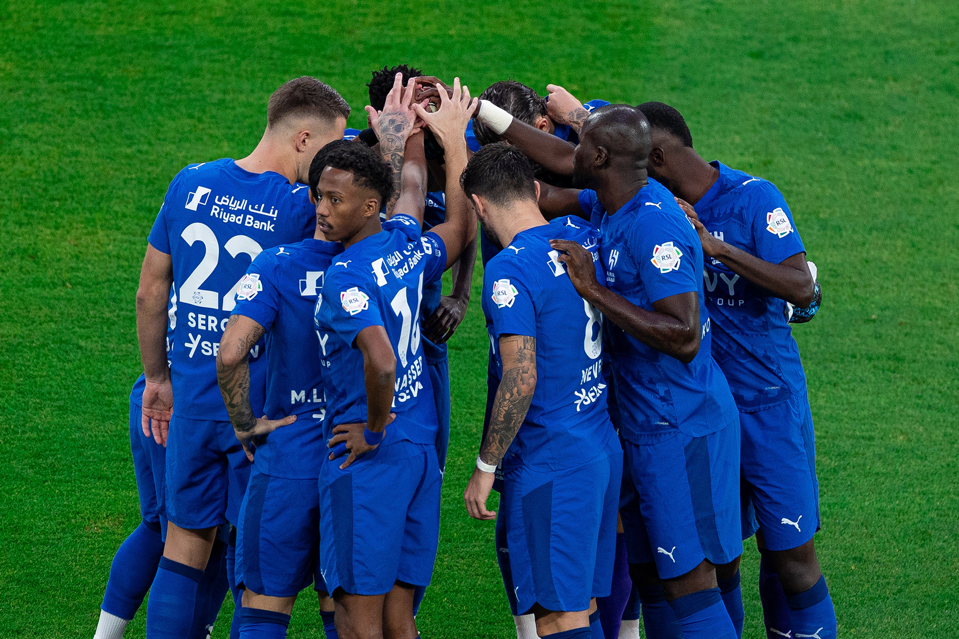 الهلال ضد الخلود في الدوري السعودي.. الموعد والتشكيلتان والقنوات الناقلة