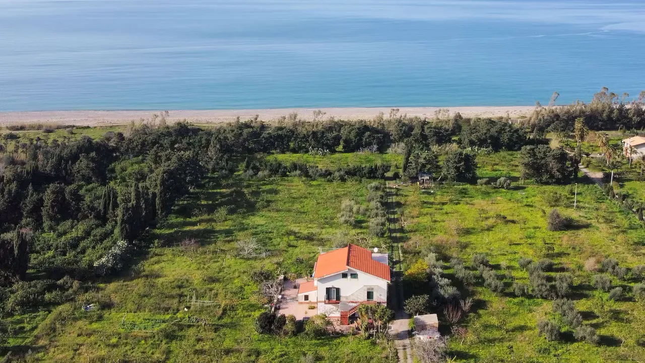 25 من أفضل بيوت إيربنب في صقلية لتجربة طعم جنوب