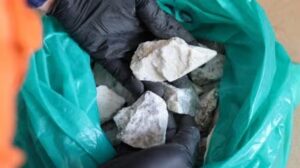 إلغاء ترخيص تعدين الليثيوم في الصين يرفع الأسعار