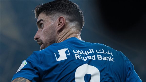 إنتر ويوفنتوس يتنافسان مع اليونايتد وريال مدريد على ضم نجم الهلال السعودي