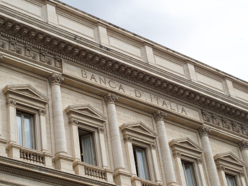 إيطاليا تدعو البنك المركزي الأوروبي لإعادة النظر في اقتراح احتياطيات