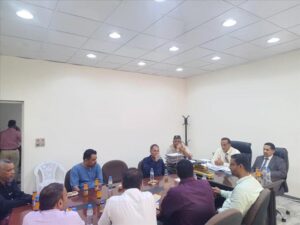 اخبار المناطق – الهيئة السنةة لمطابع الكتب المدرسية في حضرموت تعقد اجتماعاً لبحث انطلاق مشروع جديد