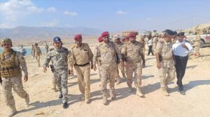 اخبار المناطق – قائد محور الغيضة يزور القوات العسكرية في ميناء نشطون