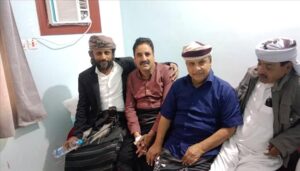 اخبار المناطق – قادة ميفعة ورضوم يزورون العميد الجبواني للاطمئنان على صحته في مستشفى عتق