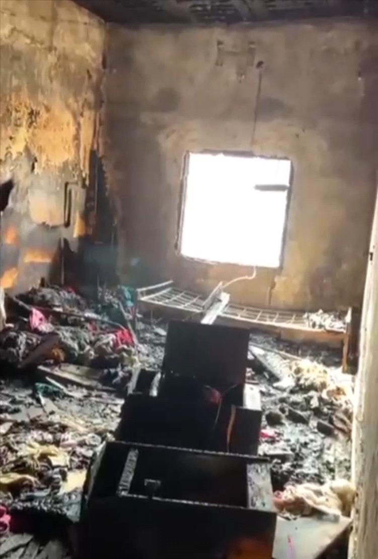 حريق هائل يلتهم منزل قائد عسكري بعدن