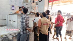 اخبار عدن – بعد استلام شكاوى من المواطنين… مكتب الصناعة والتجارة في الشيخ عثمان يقوم بجولة ميدانية للرقابة على الأسواق.