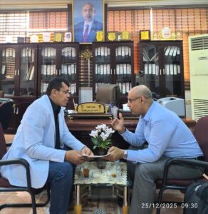 اخبار عدن – مسؤول العلاقات السنةة لمؤسسة عدن الغد يجتمع بعمداء كليتي طب الأسنان والقانون