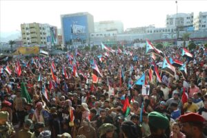 اخبار عدن – وصول موكب أبناء الضالع إلى ساحة العروض للمدعاة بإعلان دولة الجنوب العربي