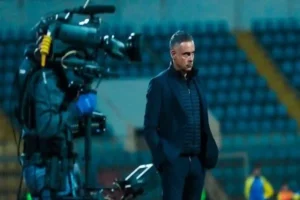 جوميز يوجه ضربة نفسية قوية للأهلي بتصريح مثير بعد مباراة دوري روشن