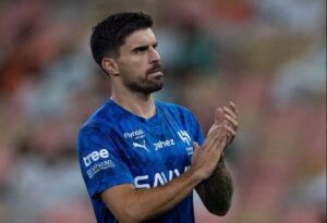 روبن نيفيز يؤخر قرار تجديد عقده مع الهلال في ظل اهتمام أندية أوروبية – كورة بلس