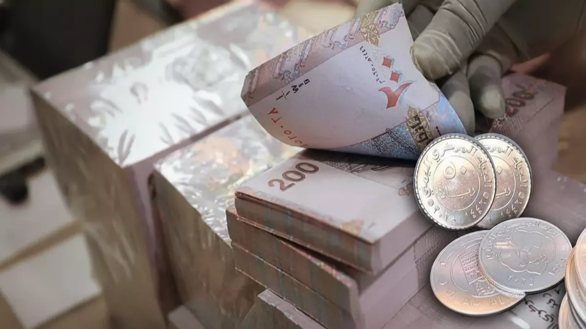 عاجل: صدمة أسعار الصرف في اليمن اليوم... الفجوة تصل 1100 ريال بين صنعاء وعدن!