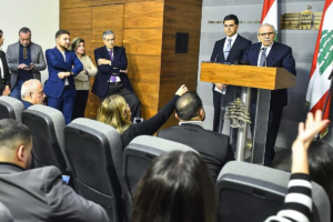 قانون استرداد الودائع المالية: لبنان في مواجهة الانهيار المالي ومحاولات الإنقاذ المتأخرة – بقلم شاشوف