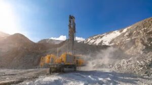 ماكفارلين تحصل على ترخيص التنقيب عن مشروع جوبي للذهب في كندا