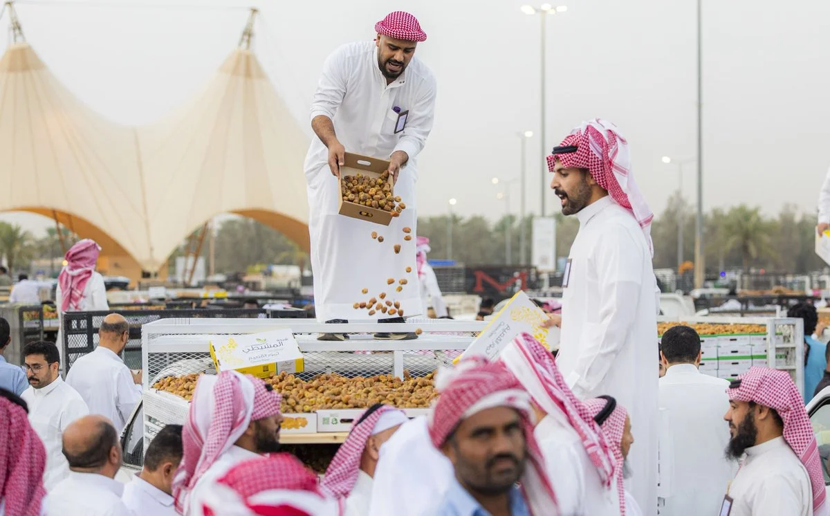 مفارقة الاكتفاء الذاتي في السعودية أسباب فشل الإنتاج الكبير والتوطين