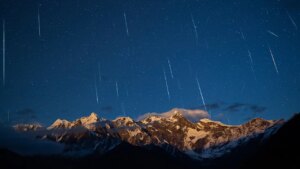 ٧ أحداث فلكية تستحق السفر من أجلها في ٢٠٢٦