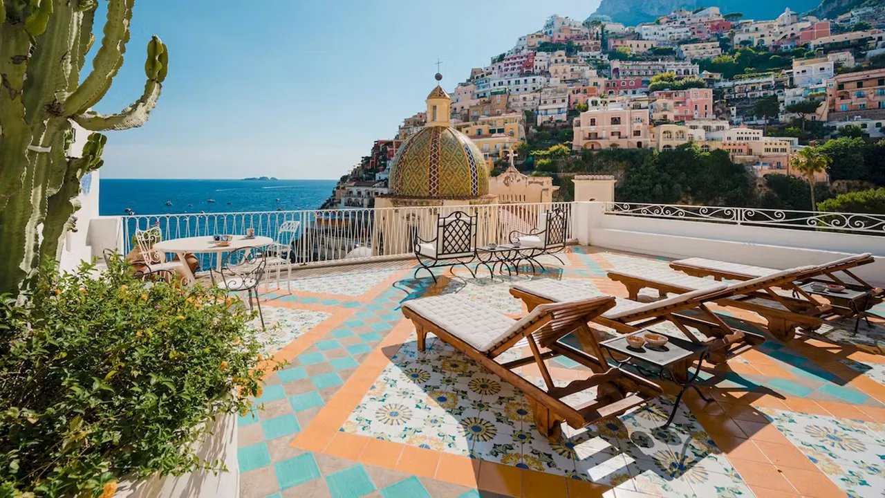 أجمل فيلات ساحل أمالفي للهروب إلى البحر الإيطالي