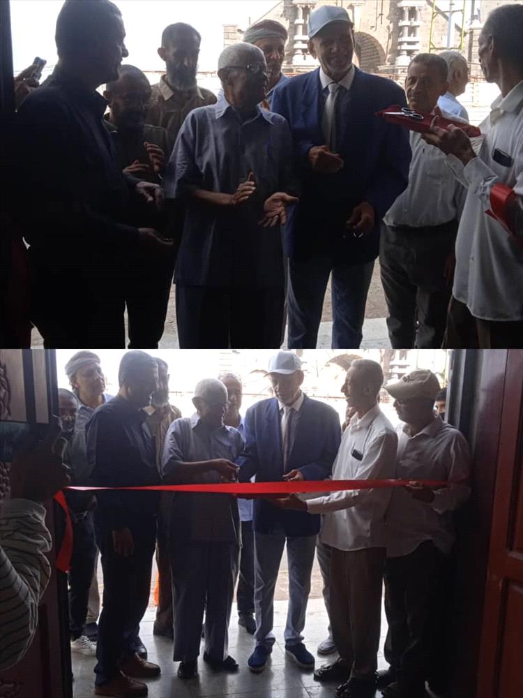 افتتاح المعرض التشكيلي وفن الجرافيك الأول في المرسم الحر بالعاصمة عدن