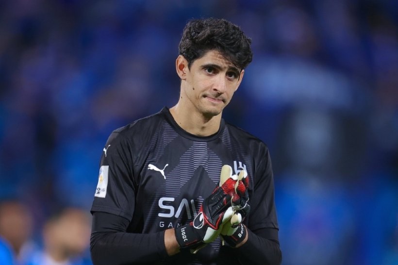 الهلال يعلن إصابة ياسين بونو