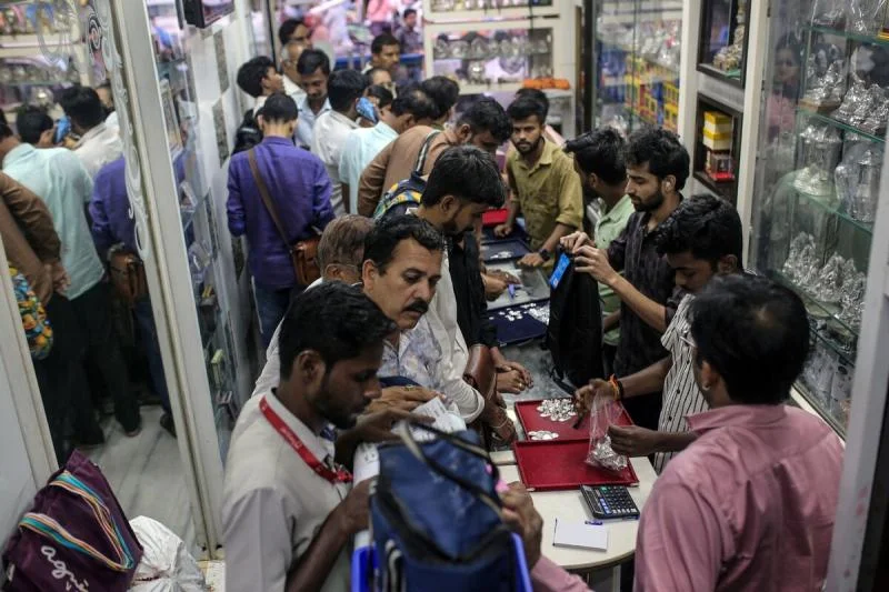 نقص الفضة يعيد تشكيل وجهات الاستثمار الآمنة عالمياً شاشوف