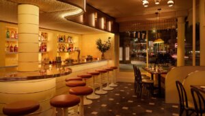 12 مطعمًا في ويست فيليدج تستحق فعلاً معركة الحجز