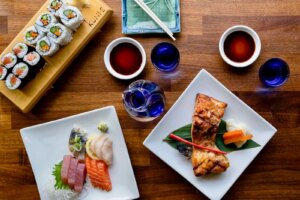 15 من أفضل المطاعم في بوفالو لتناول الأجنحة والبيتزا وتناول الطعام الراقي