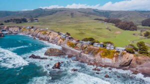 أفضل 11 مكان للإقامة عبر Airbnb في منطقة الخليج للرحلات الساحلية، وكأس العالم FIFA، وأكثر من ذلك