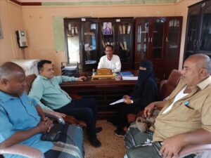 اخبار المناطق – زيارة فريق من وحدة التغذية بوزارة التربية إلى مؤسسة التربية في المسيمير