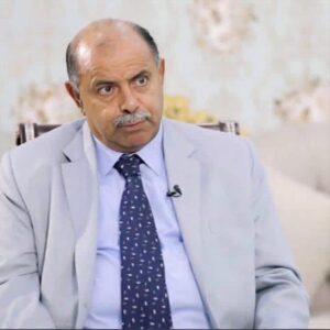 اخبار المناطق – محافظ حضرموت يأمر الجهات التنفيذية بالحفاظ على مواعيد العمل الرسمية