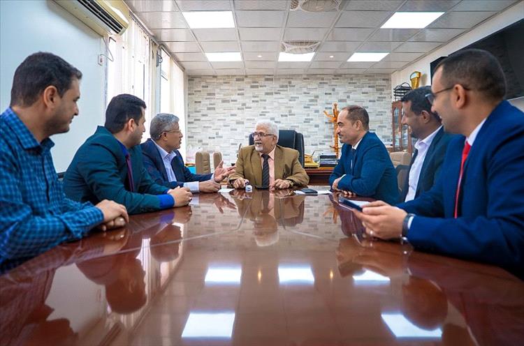 اجتماع في عدن يناقش التحضير لانعقاد مؤتمر علمي حول دور القطاع المصرفي في التعافي الاقتصادي