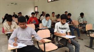 اخبار عدن – بدء امتحانات الفصل الأول للعام الدراسي 2025–2026 في كلية المواطنون بالمدينة