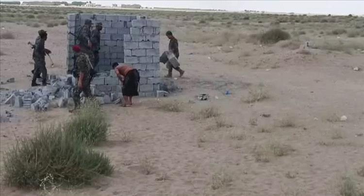 بعد أن أُشيع توقف وحدة حماية الأراضي عن أداء مهامها.. بسط عشوائي يطال أرض المطار المستقبلي في بئر أحمد