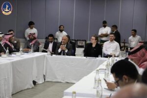 اخبار عدن – رئيس خفر السواحل اليمنية يشارك في اجتماع توضيحي مع الشركاء الدوليين عن البعثة.