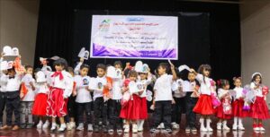 اخبار عدن – رياض ومدارس التحدي النموذجية تحتفل بتوزيع إشعارات النجاح في عدن تحت عنوان “طلاب ا”