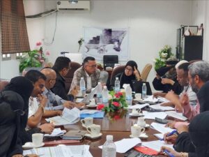 اخبار عدن – مدير عام المنصورة يستعرض خطة التنمية الاقتصادية لمشاريع السلطة التنفيذية المحلية لعام 2026