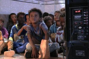 اخبار عدن – مركز إنصاف يطلق المرحلة الثانية من مبادرة شاشات السلام في عدن